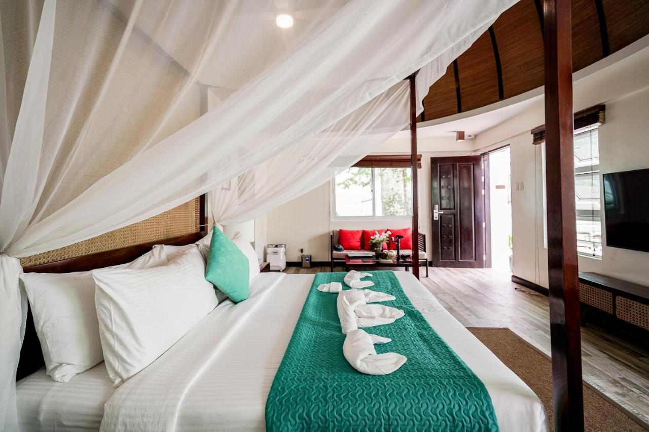 Weekends El Nido Beach Resort Exterior foto